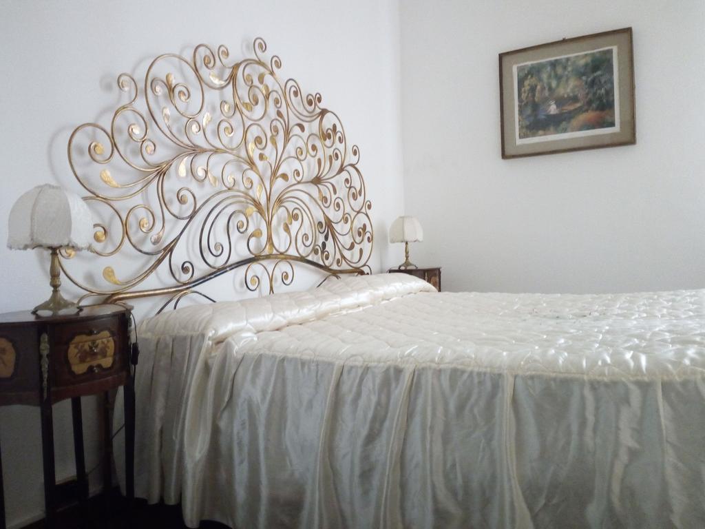 ليكو Villa Puccini Bed & Breakfast المظهر الخارجي الصورة