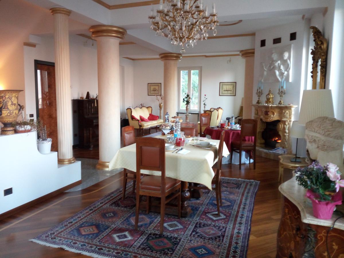 ليكو Villa Puccini Bed & Breakfast المظهر الخارجي الصورة