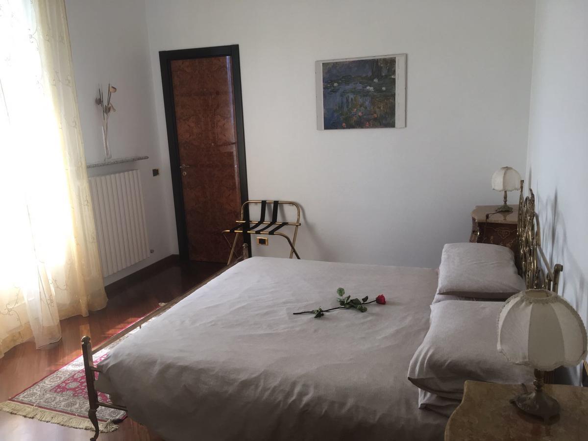 ليكو Villa Puccini Bed & Breakfast المظهر الخارجي الصورة